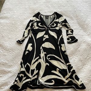 Eva Varro dress